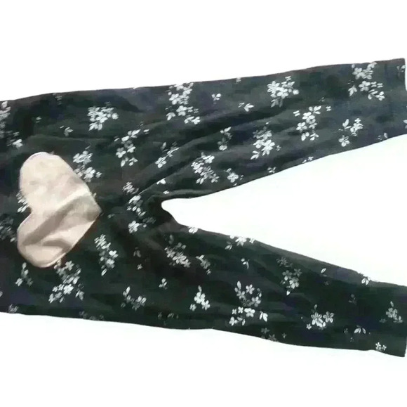 18 month old bottoms 5 piece bundle with FREE ADIDAS SKIRT!! - Picture 8 of 11